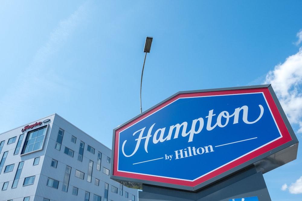 Hampton By Hilton London Gatwick Airport Hotell Horley Eksteriør bilde